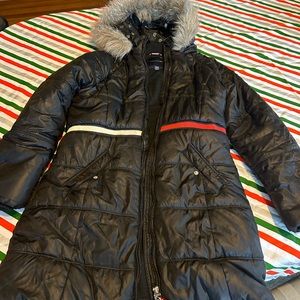 Tommy Hilfiger girls winter coat size 12/14 navy,blue and red